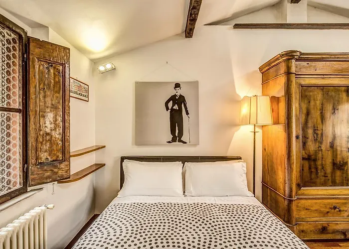 Homehouse Garofano - Rione Monti - Colosseum Apartamento Roma